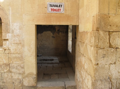 Toilet of the 1001 Nights